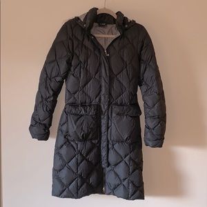 North Face down parka